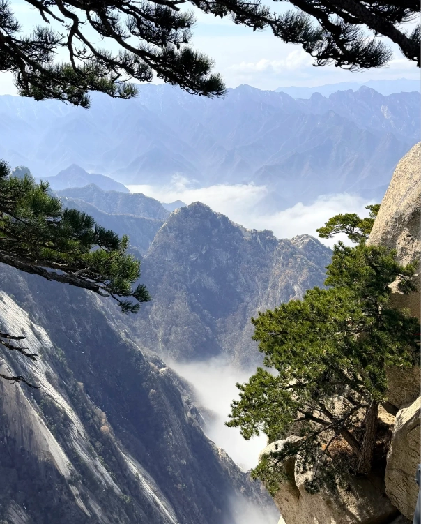 Mount Hua Hiking: Safety, Routes & Plank Walk Experience