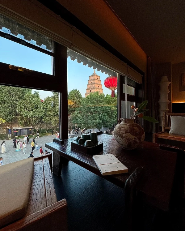 hotels near Giant Wild Goose Pagoda hotels near Giant Wild Goose Pagoda