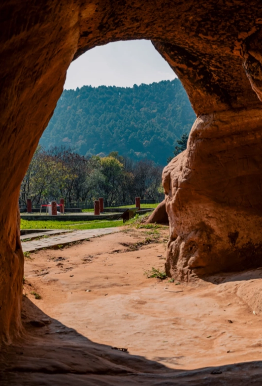 how to get to Yuhua Palace Ruins how to get to Yuhua Palace Ruins