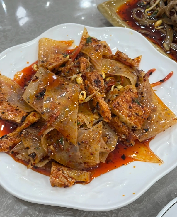 Taibai Mountain Food: What to Eat Before and After the Hike