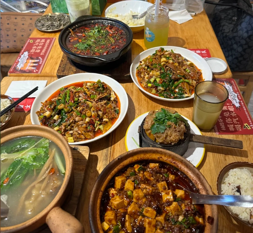 Xinghan Shengjing restaurants