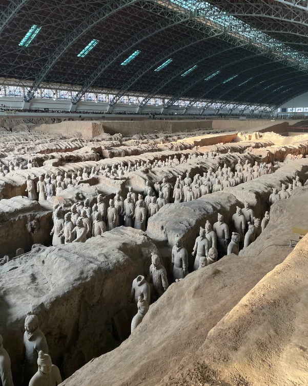 Xi'an Famous Attractions: Terracotta Army, Food & City Walls