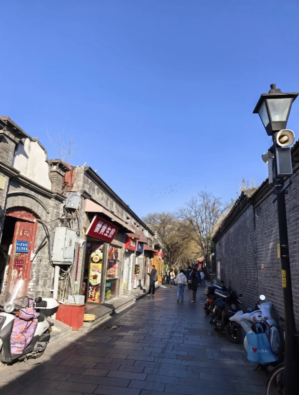hutong alleyway hutong alleyway