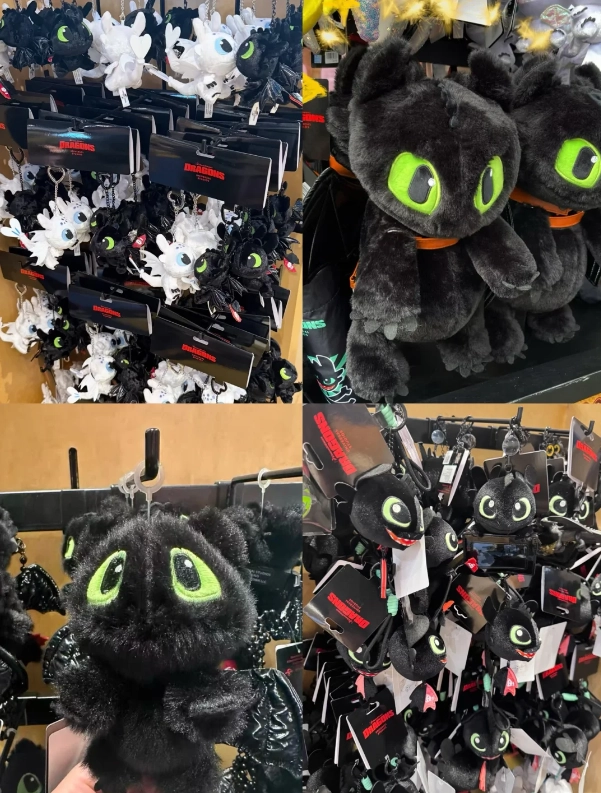 Best Souvenirs to Buy at Universal Beijing Resort