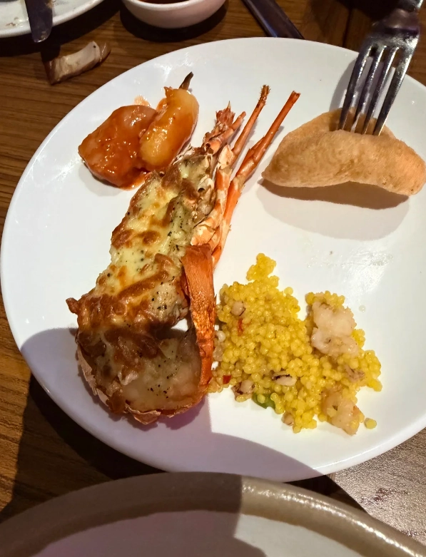 shanghai tower food