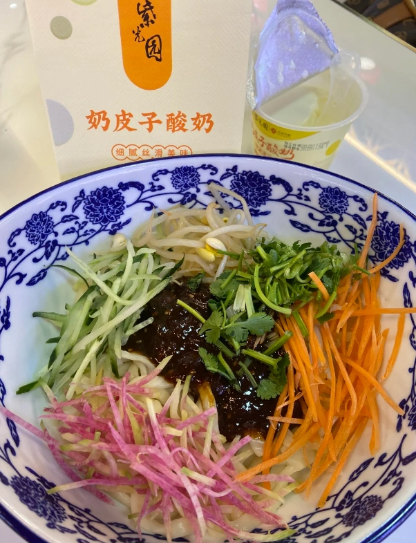 Badaling Great Wall Food: Where to Eat & Avoid Tourist Traps