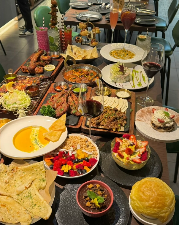 Shanghai Tower afternoon tea Shanghai Tower afternoon tea