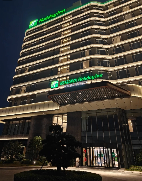 staying near Songjiang Happy Valley staying near Songjiang Happy Valley