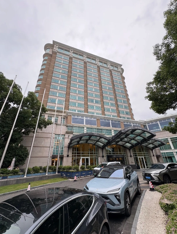 best hotels near People's Square best hotels near People's Square