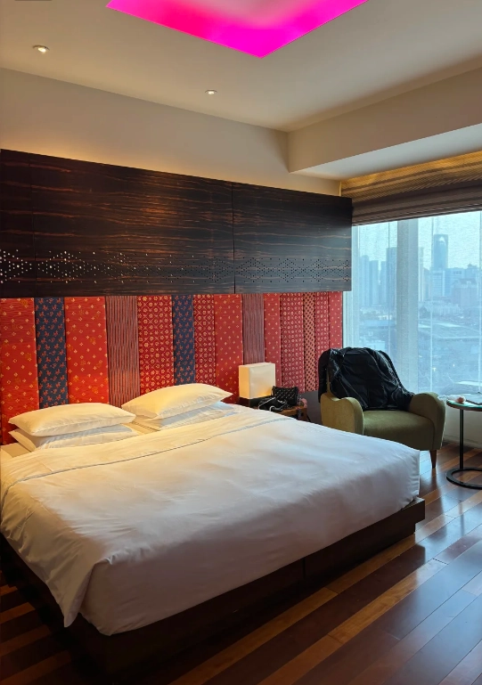 Where to Stay Near Fuxing Park: Best Hotels & Neighborhoods