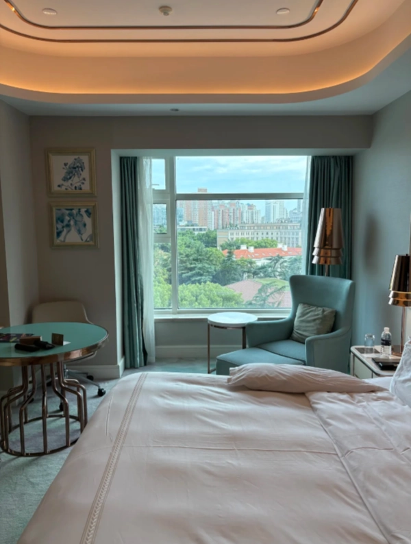 Shanghai hotel guide