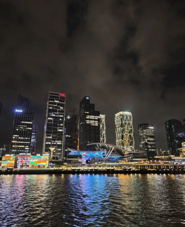 Guangzhou night tour boat Guangzhou night tour boat