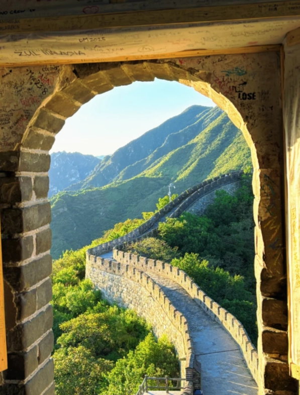 photograph Great Wall without crowds photograph Great Wall without crowds