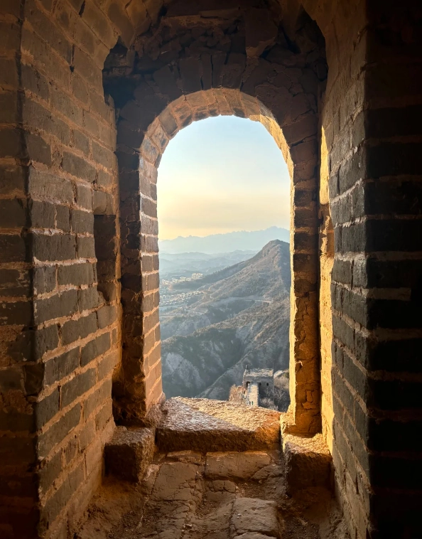 Simatai vs Mutianyu Simatai vs Mutianyu