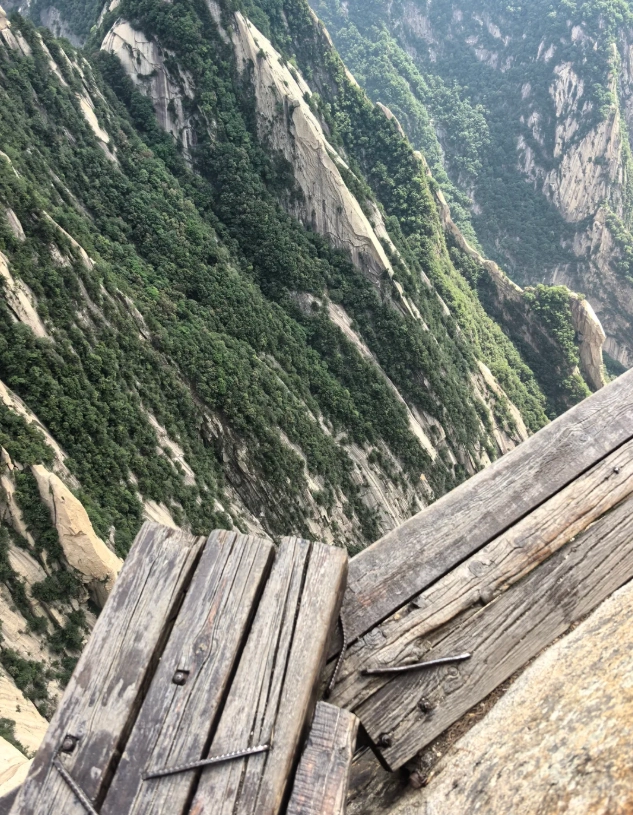 Huashan Plank Walk Huashan Plank Walk
