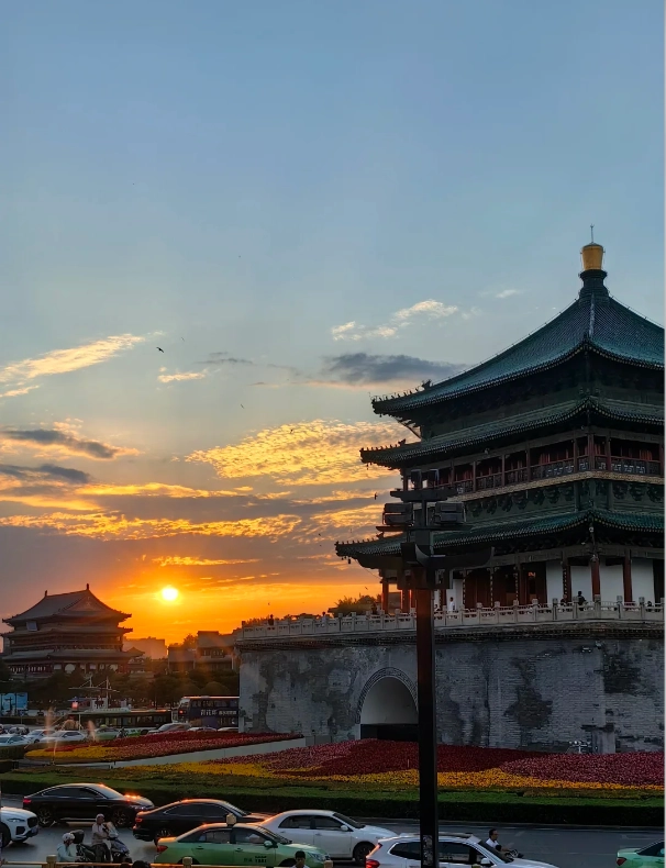 Bell Tower Xi'an Bell Tower Xi'an