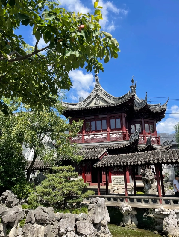 Is Yu Garden Worth Visiting? An Honest Traveler's Review
