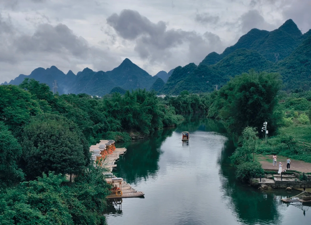 Guilin to Yangshuo Guilin to Yangshuo