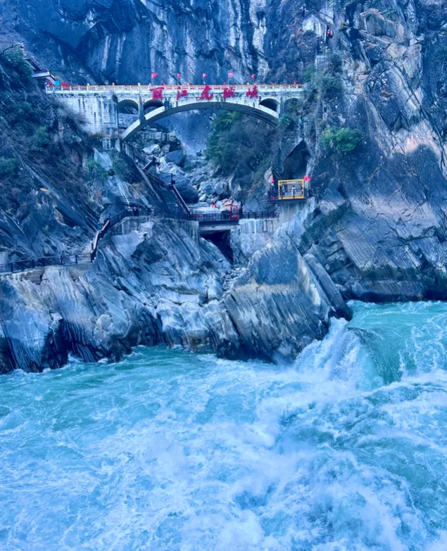 Jade Dragon Snow Mountain Jade Dragon Snow Mountain