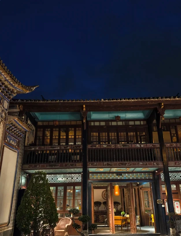 Where to Stay Near Chongsheng Temple: For Easy Access & Quiet Nights