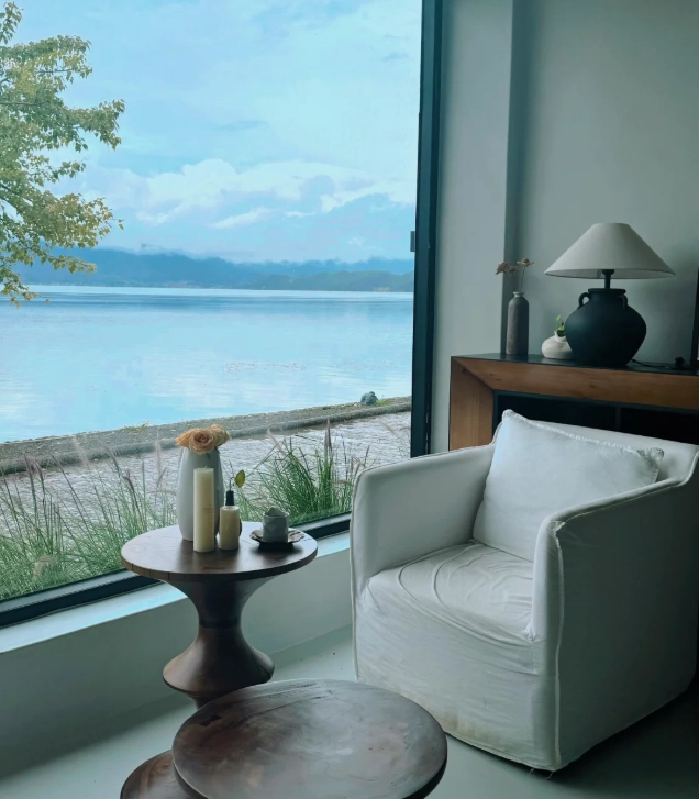 Lugu Lake accommodation Lugu Lake accommodation