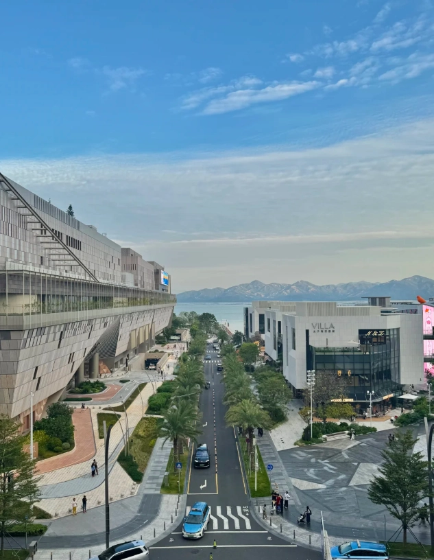 Shenzhen transit tour