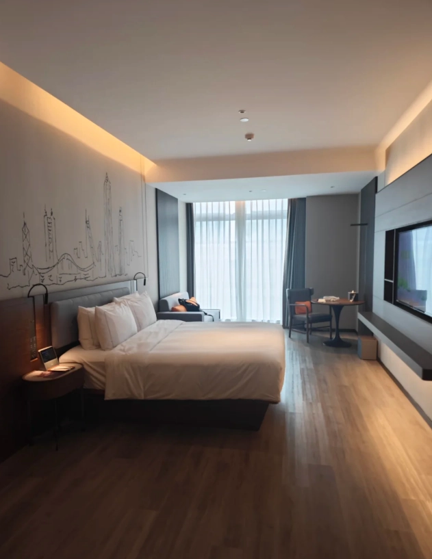 Where to Stay Near Huaqiangbei: Save Time & Money on Your Shenzhen Trip