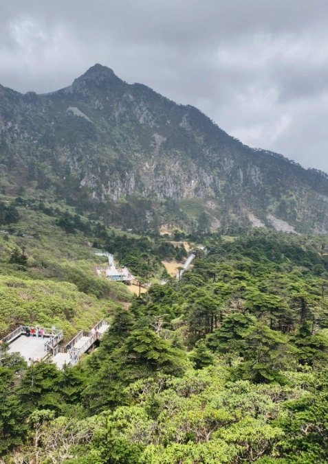 Cangshan Mountain hiking Cangshan Mountain hiking