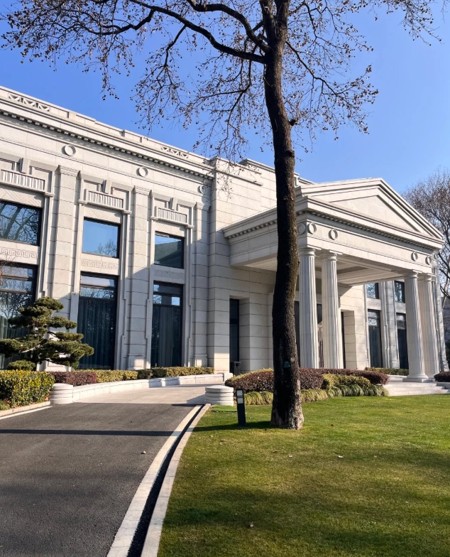 Where to Stay Near Sun Yat-sen Mausoleum: Save Time & Maximize Your Visit