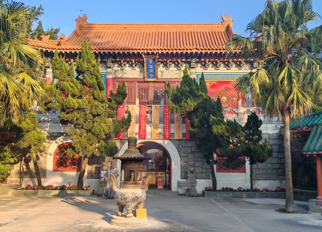 Tian Tan Buddha transportation