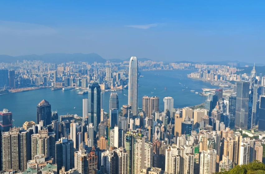 Hong Kong 3-Day Itinerary: Skip the Tourist Traps & See the Real City
