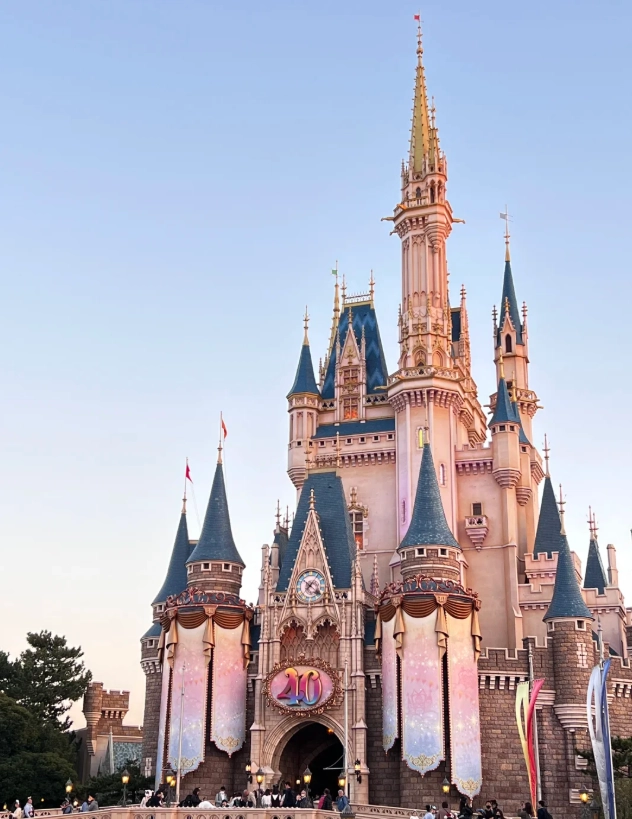Hong Kong Disneyland review Hong Kong Disneyland review