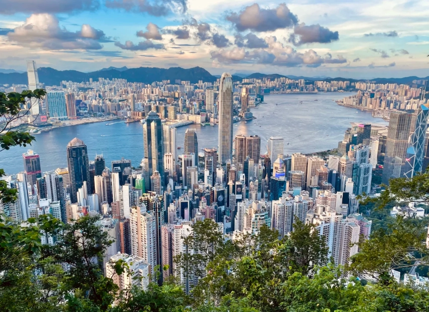 Best Hong Kong Itinerary: 3 Days of Food, Sights, and Local Secrets