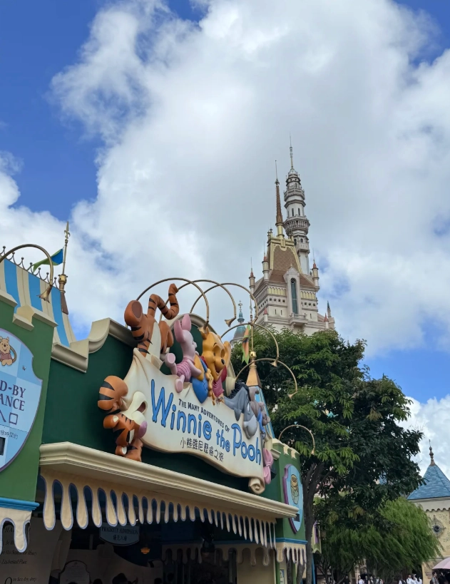 which Disneyland is better which Disneyland is better
