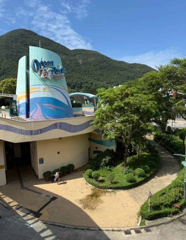 Ocean Park Hong Kong: Insider Tips to Skip Lines & Save Money