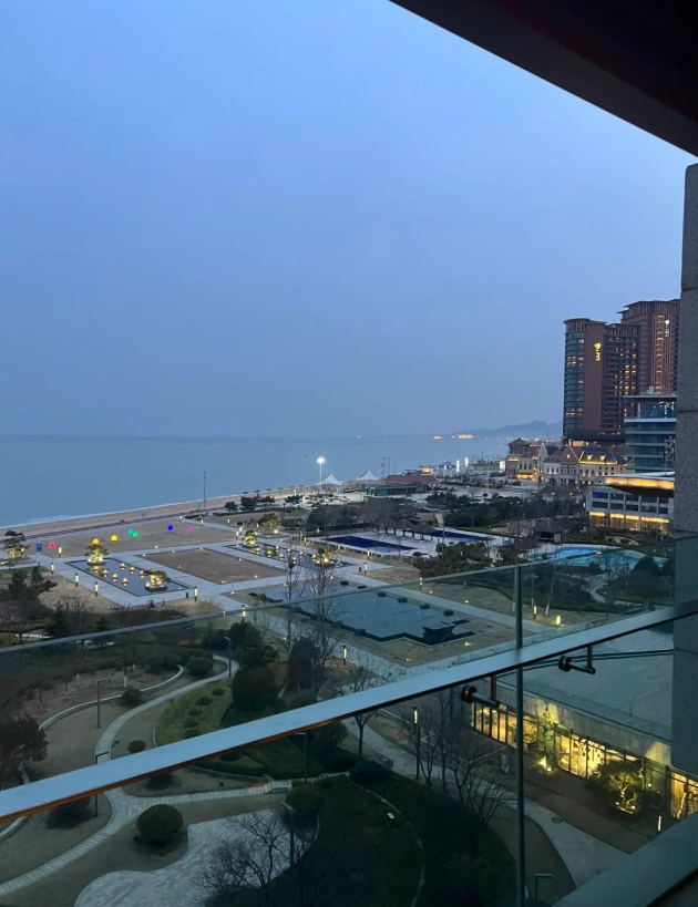Where to Stay Near Laoshan Scenic Area: Top 5 Zones for Every Budget