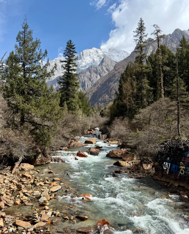 Siguniang Mountain Hiking Trails: Epic Routes & Insider Tips