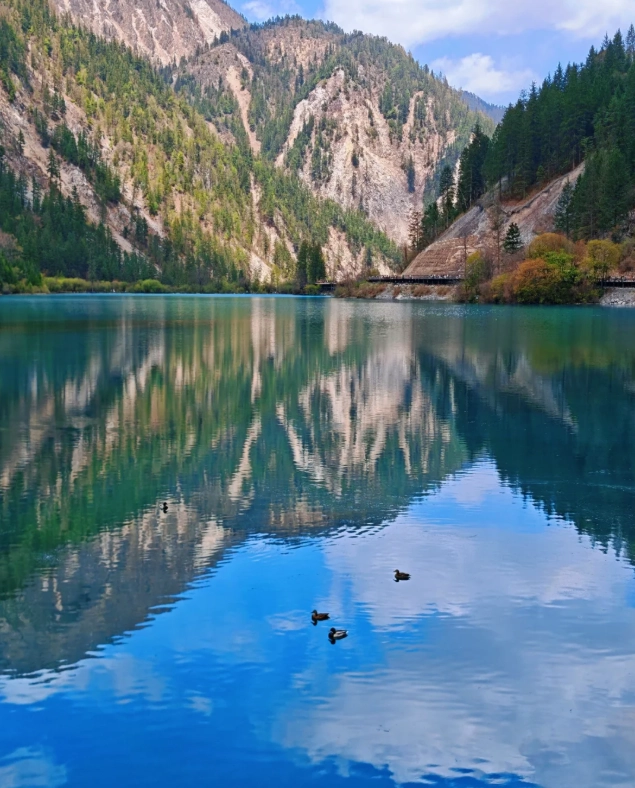 Jiuzhaigou Huanglong itinerary Jiuzhaigou Huanglong itinerary