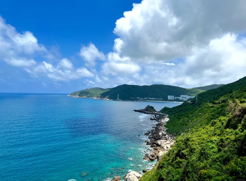 Sanya 5-Day Itinerary: Beach, Culture & Hidden Gems