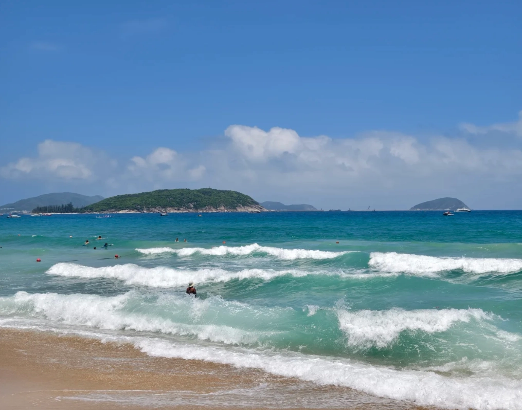 best beaches Sanya