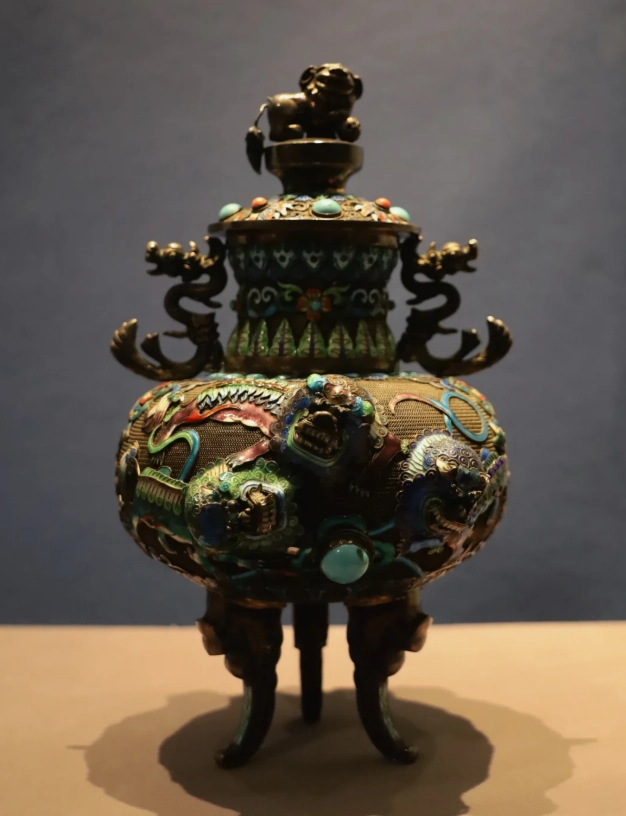 Hainan history exhibits