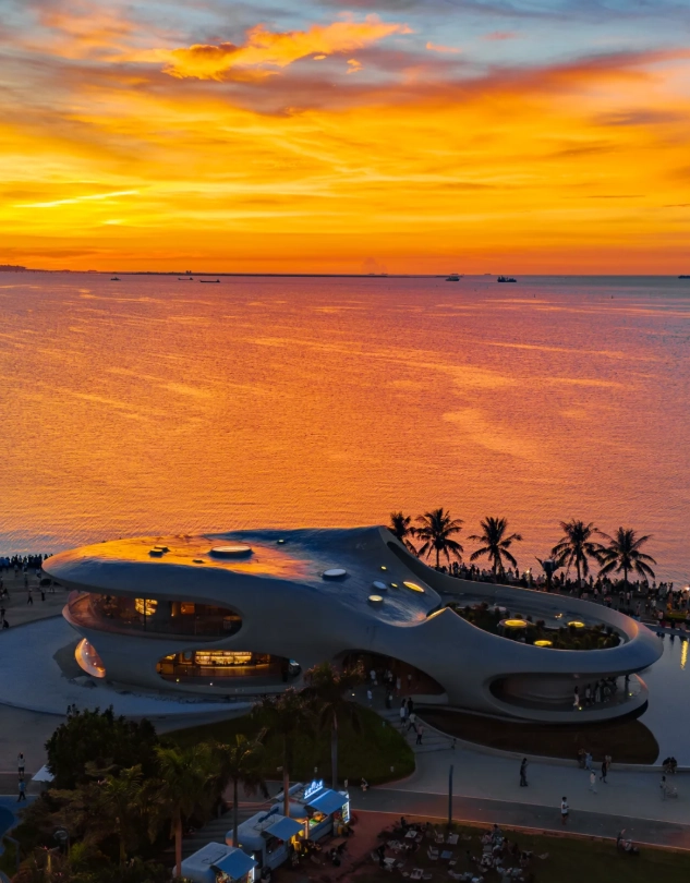 Haikou Best Time to Visit: Avoid the Rain & Crowds