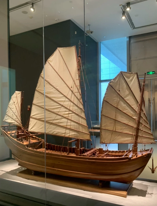 Hainan cultural museum exhibits