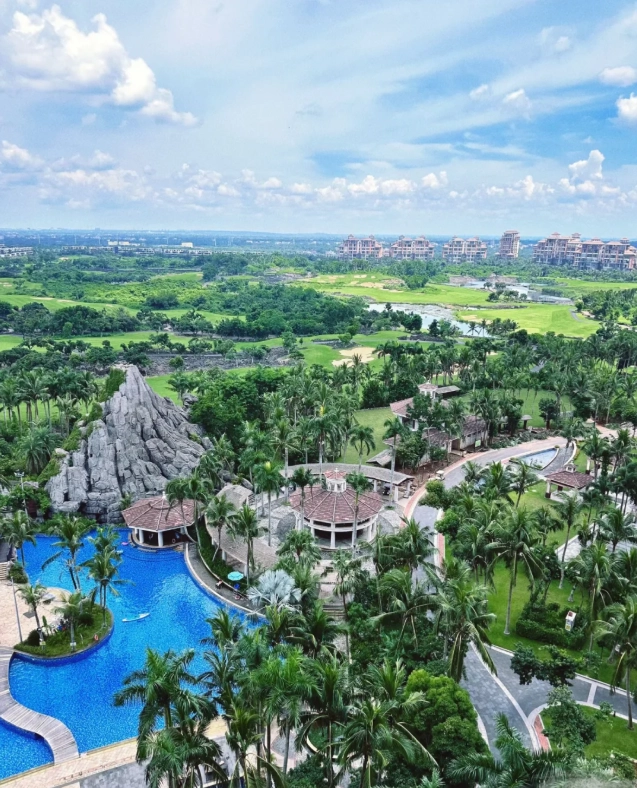 Travel photos of Haikou: Haikou lava landscape