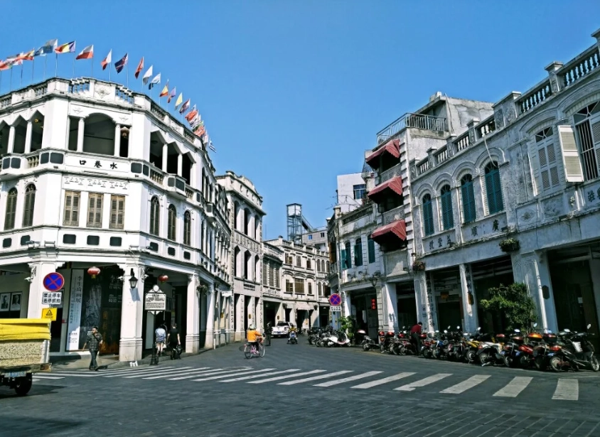 Haikou itinerary for first-timers: 3 perfect days without tourist traps