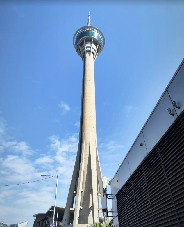 Macau Tower bungee jump
