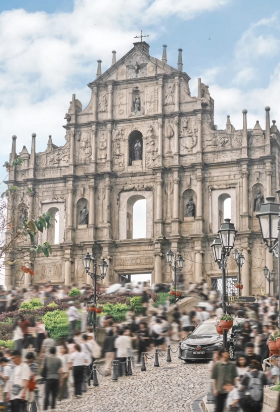 Travel photos of Macau: Visiting Ruins of St. Paul's
