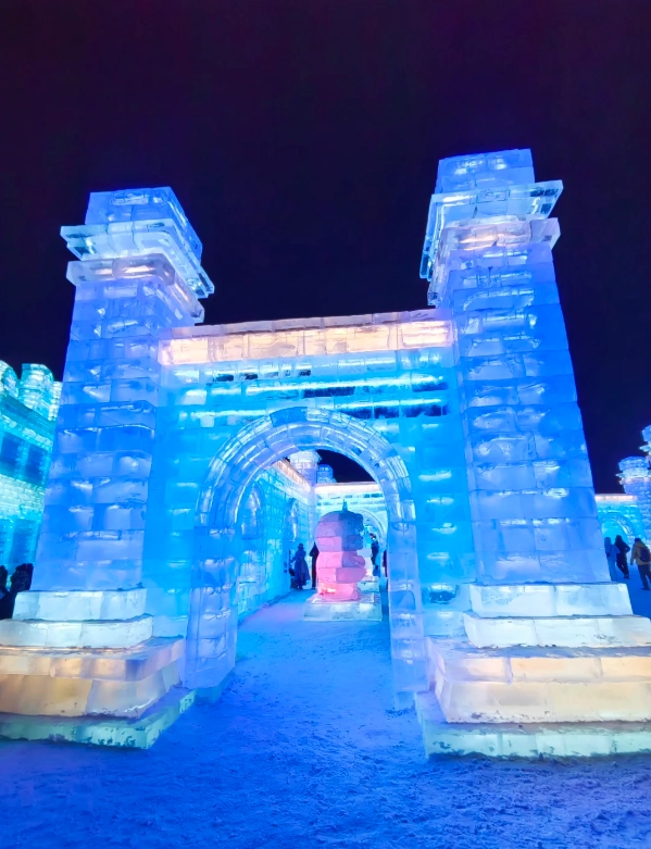 Photo of Harbin Ice and Snow World: Harbin Ice World transportation
