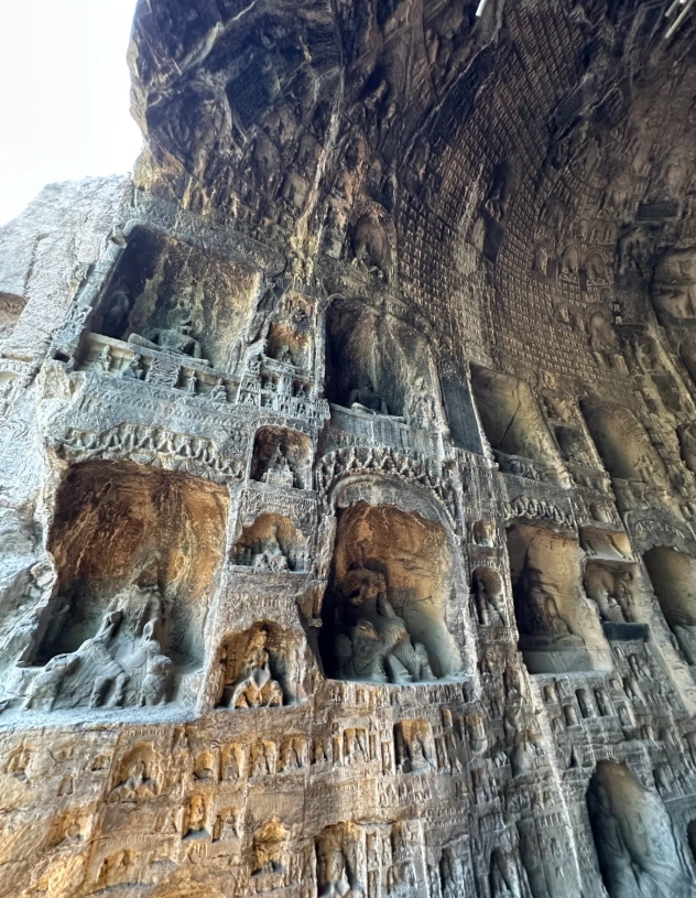 Longmen Grottoes tips