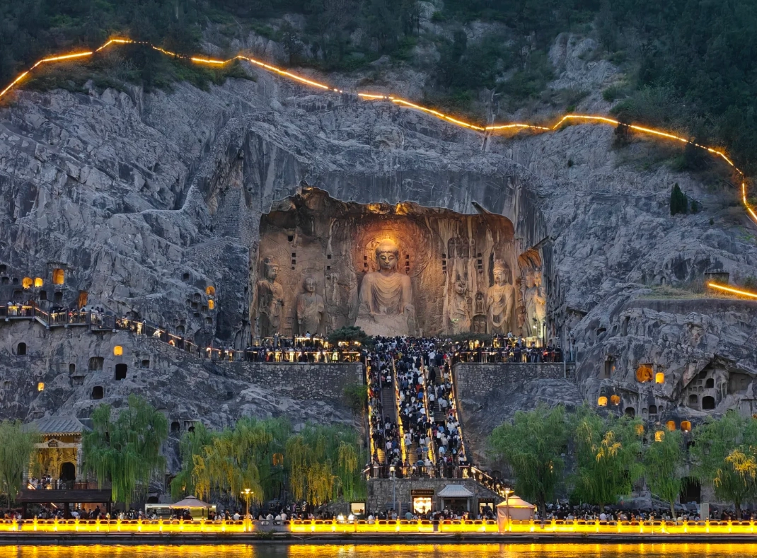 Top 5 Attractions in Luoyang: Must-See Ancient Wonders
